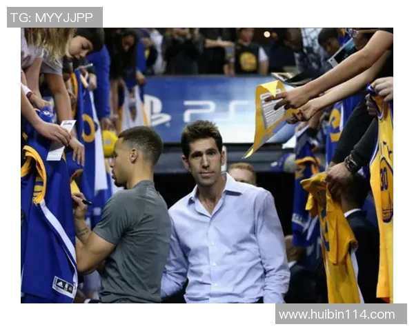 成都篮球队战术引发热议球迷与专家的观点碰撞与思考 成都篮球队战术引发热议球迷与专家的观点碰撞与思考