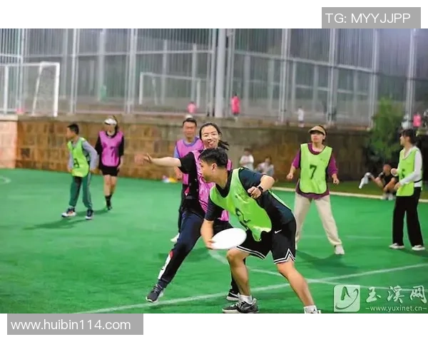 飞盘飞扬上海飞盘队的拼搏历程与极限运动嘉年华的精彩瞬间 飞盘飞扬上海飞盘队的拼搏历程与极限运动嘉年华的精彩瞬间